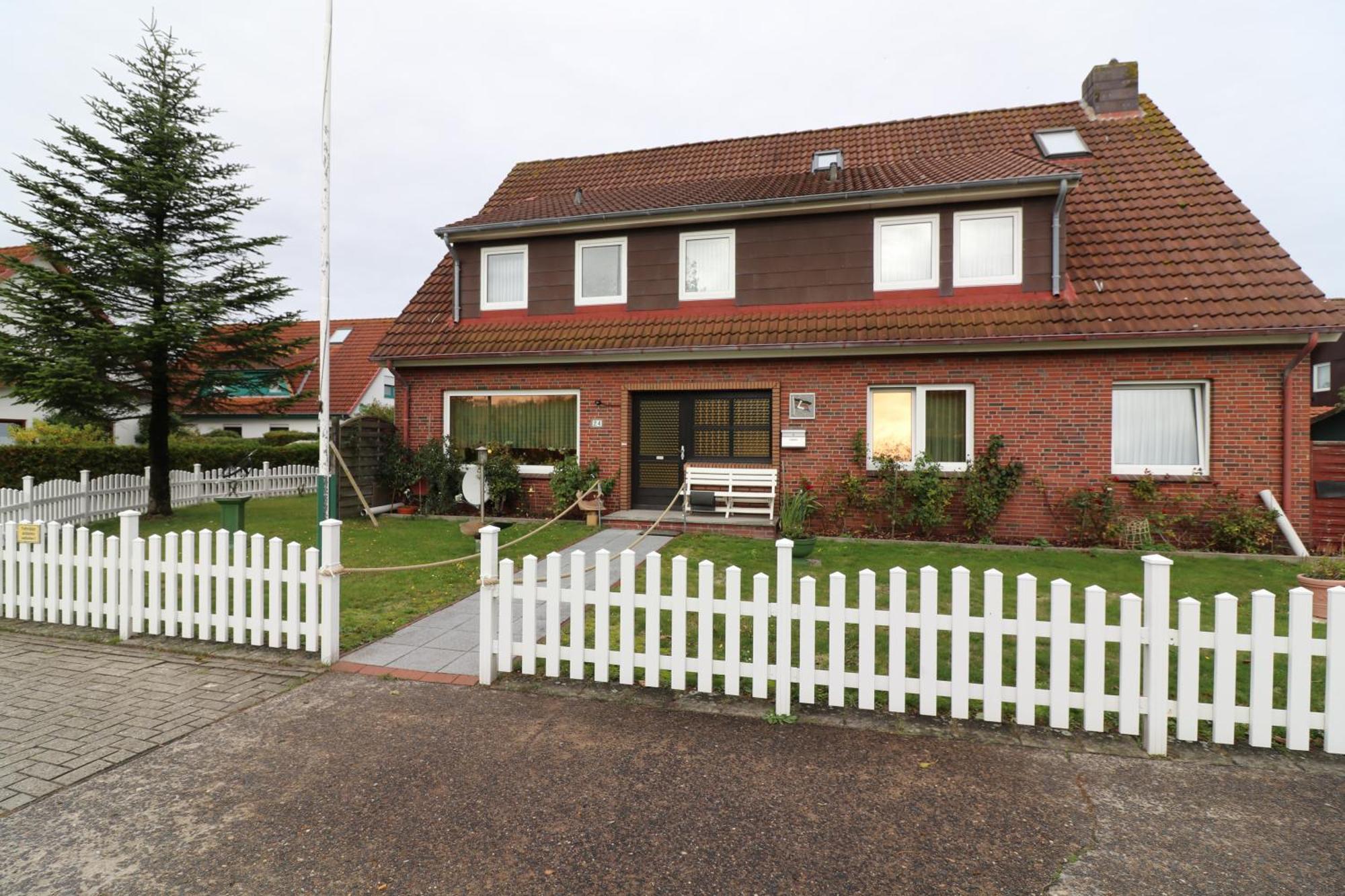 Ferienappartements Menssen Langeoog Exterior photo